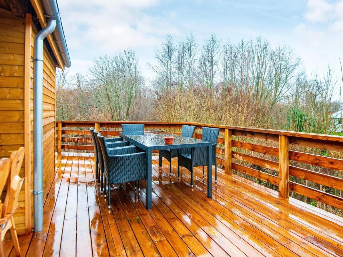 6 Person Holiday Home In Обенро Экстерьер фото