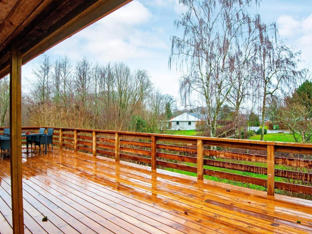 6 Person Holiday Home In Обенро Экстерьер фото
